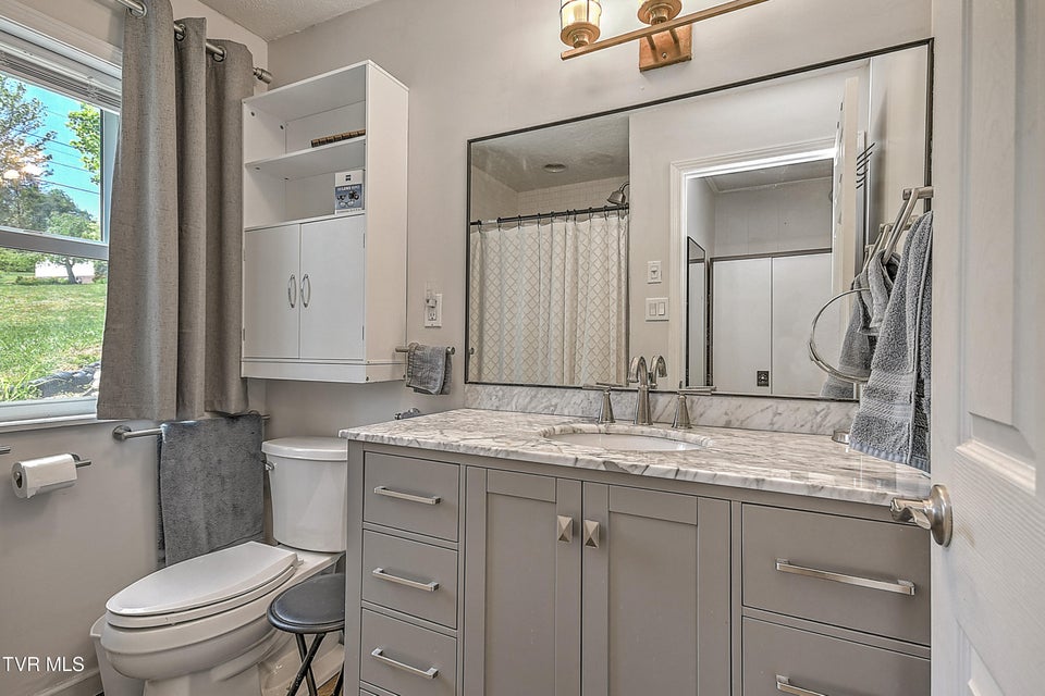 Photo #34: 436 Brookwood Drive