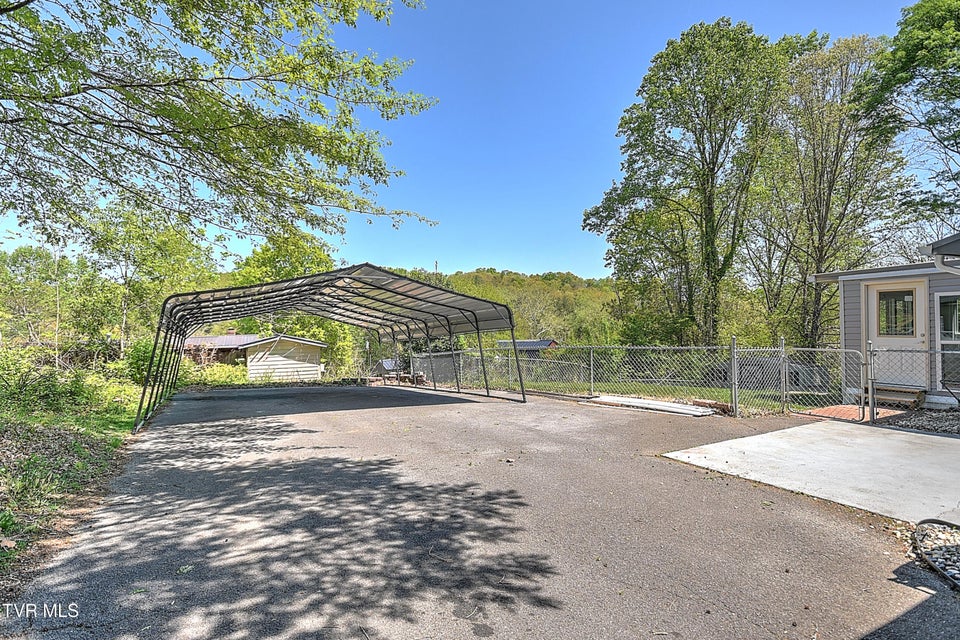 Photo #51: 436 Brookwood Drive