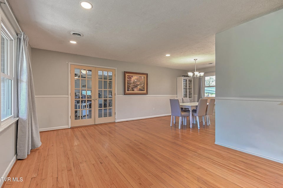 Photo #9: 436 Brookwood Drive