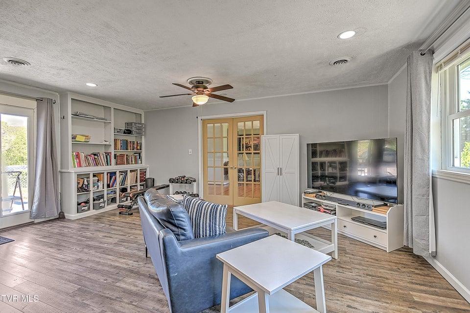 Photo #23: 436 Brookwood Drive