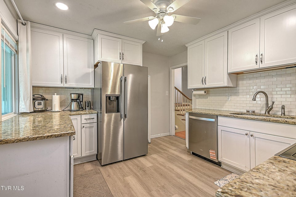 Photo #18: 436 Brookwood Drive