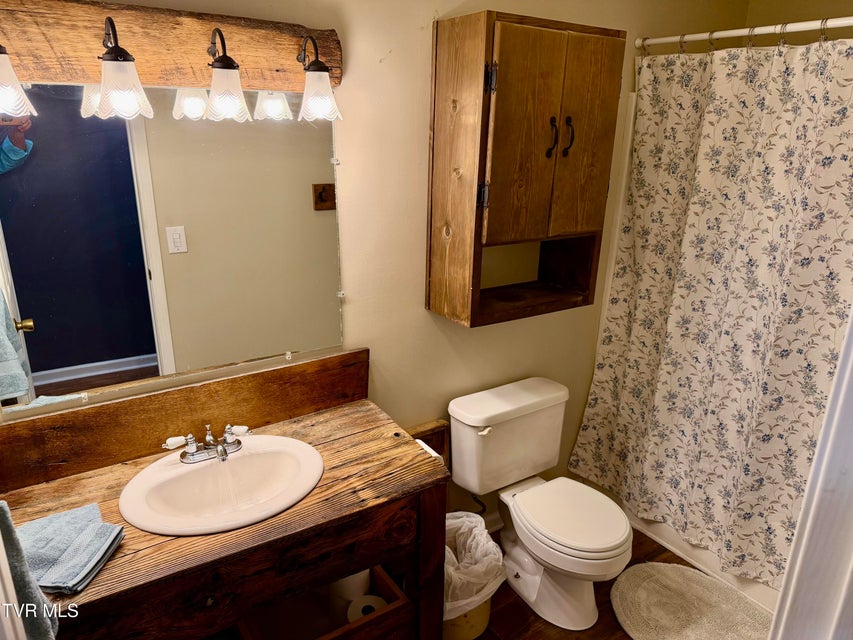 Photo #22: 277 Nevada Street