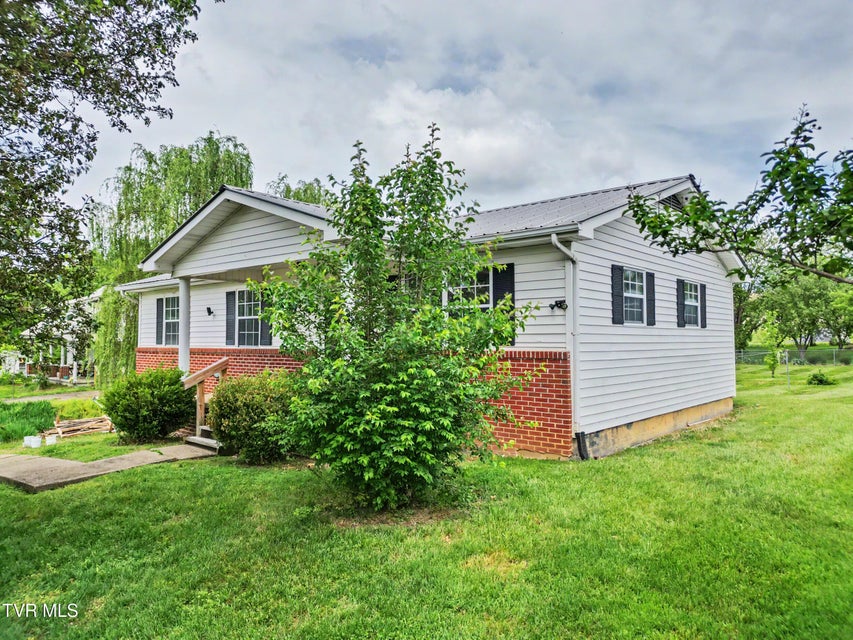 Photo #9: 3612 Newport Highway