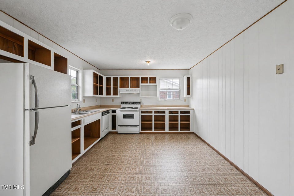 Photo #19: 3612 Newport Highway