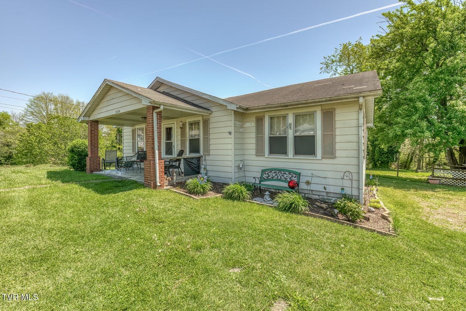 Photo #23: 2424 Catherine Street