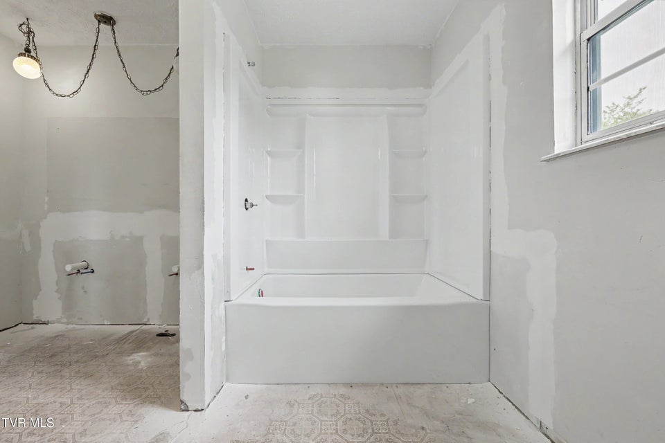 Photo #24: 3612 Newport Highway