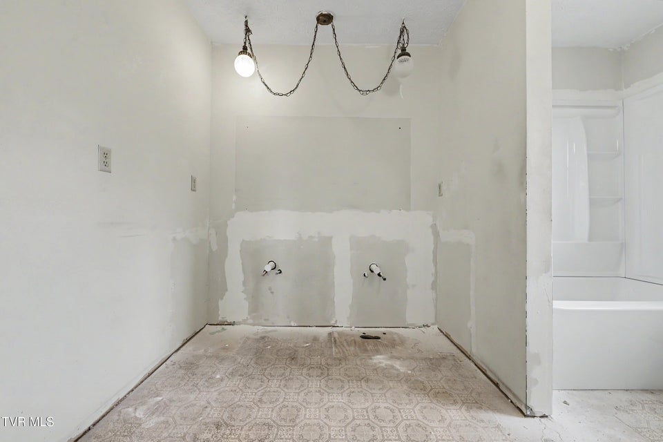 Photo #25: 3612 Newport Highway