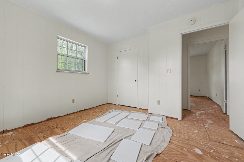 Photo #28: 3612 Newport Highway