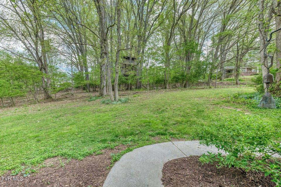 Photo #3: 713 Crowell Lane