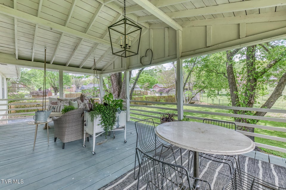 Photo #14: 713 Crowell Lane