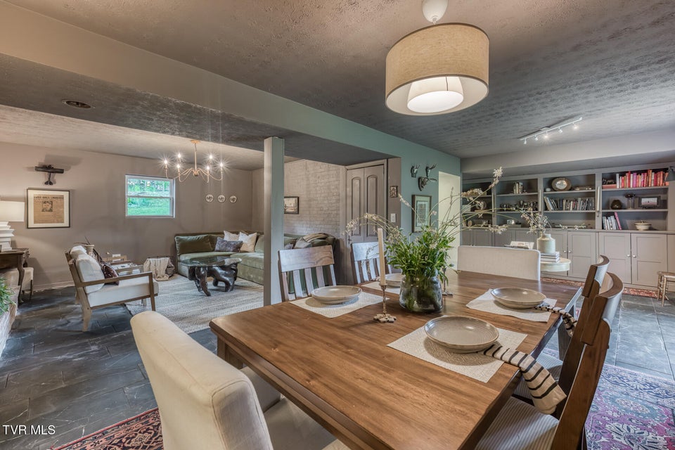 Photo #26: 713 Crowell Lane