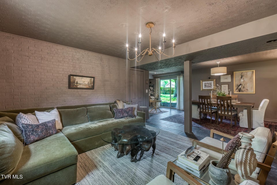 Photo #28: 713 Crowell Lane