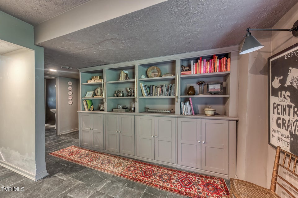 Photo #29: 713 Crowell Lane