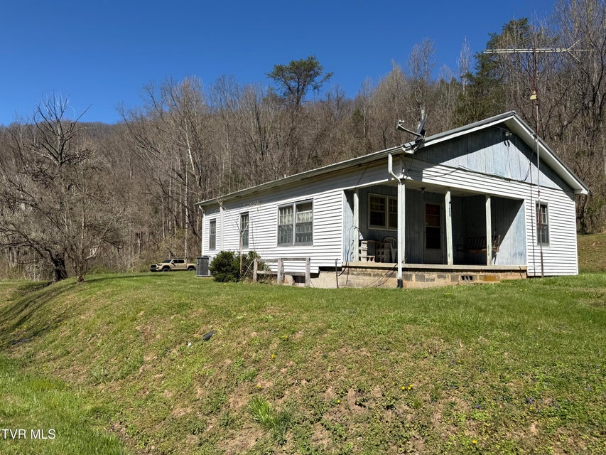 Photo #8: 1529 Beech Creek Rd Road