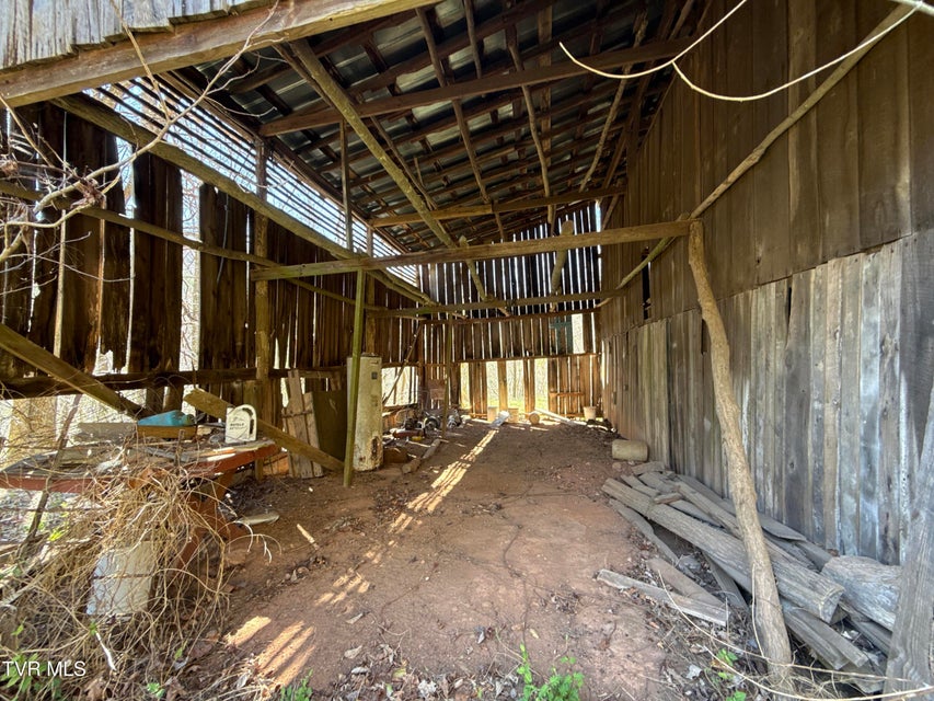 Photo #36: 1529 Beech Creek Rd Road