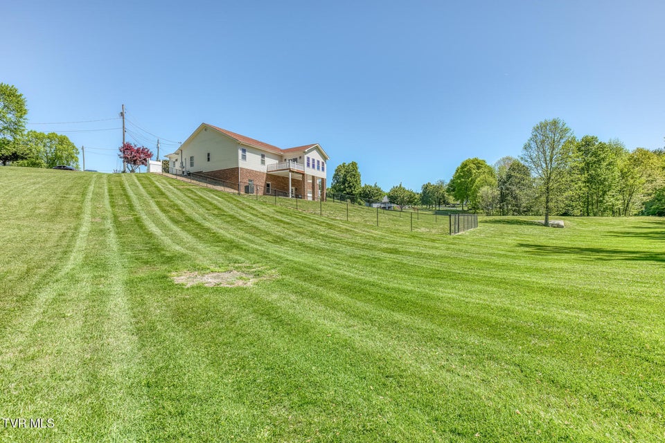 Photo #50: 37 Vesta Sue Court