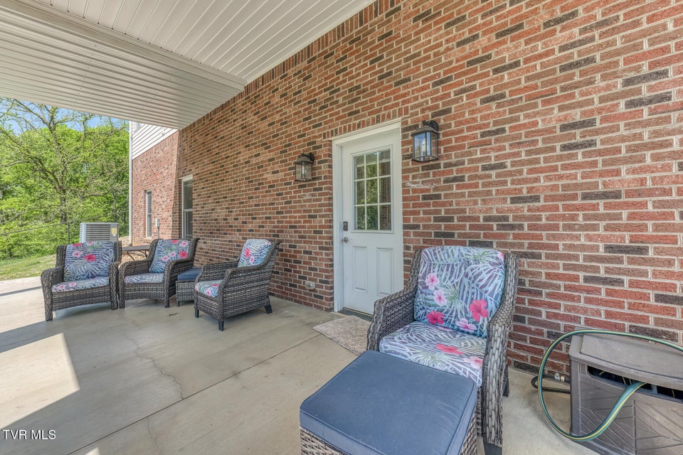 Photo #45: 37 Vesta Sue Court