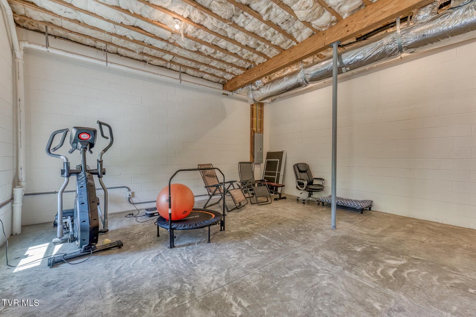 Photo #35: 37 Vesta Sue Court