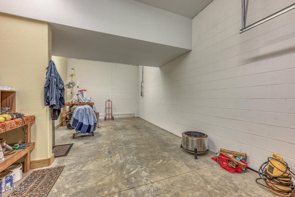 Photo #40: 37 Vesta Sue Court