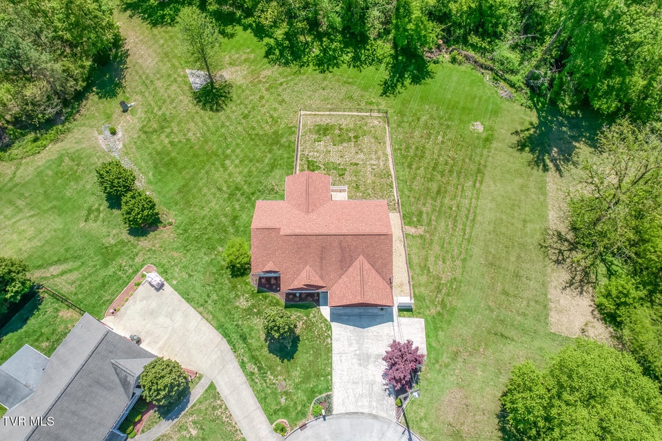 Photo #4: 37 Vesta Sue Court