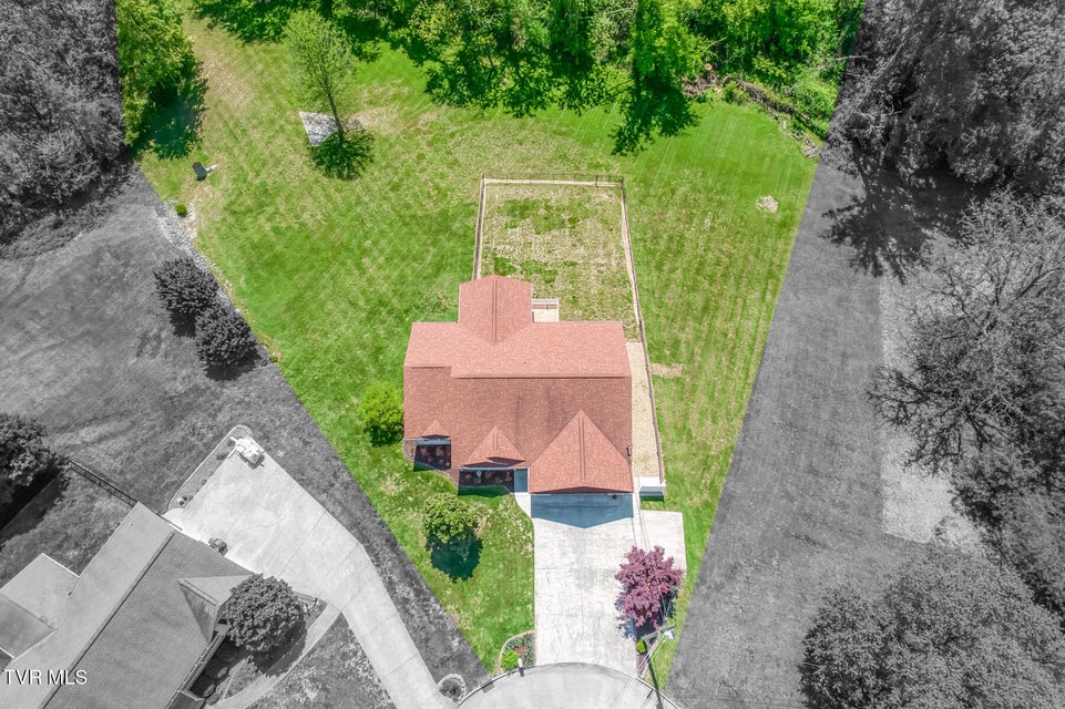 Photo #5: 37 Vesta Sue Court