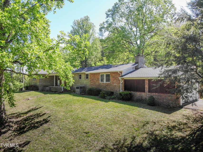 Photo #8: 2477 Weaver Pike