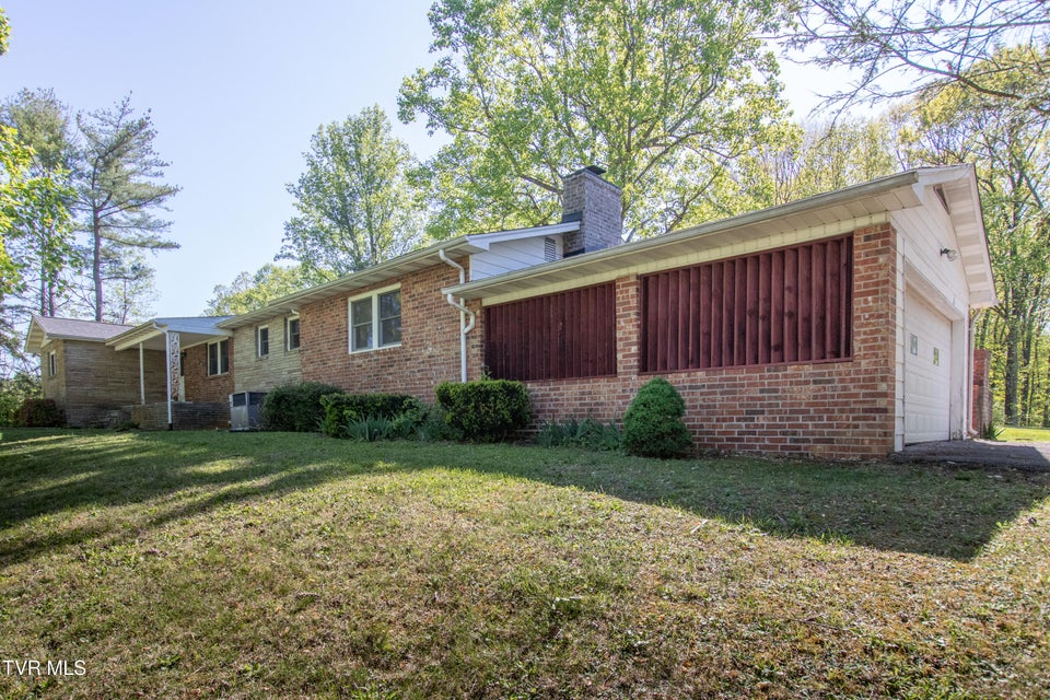 Photo #9: 2477 Weaver Pike