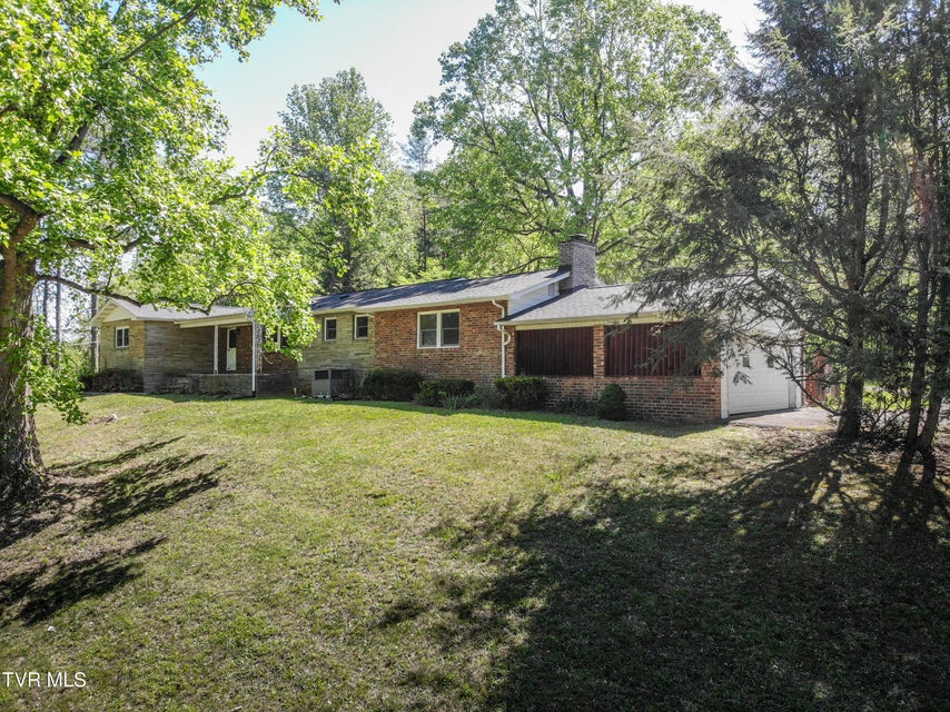 Photo #2: 2477 Weaver Pike