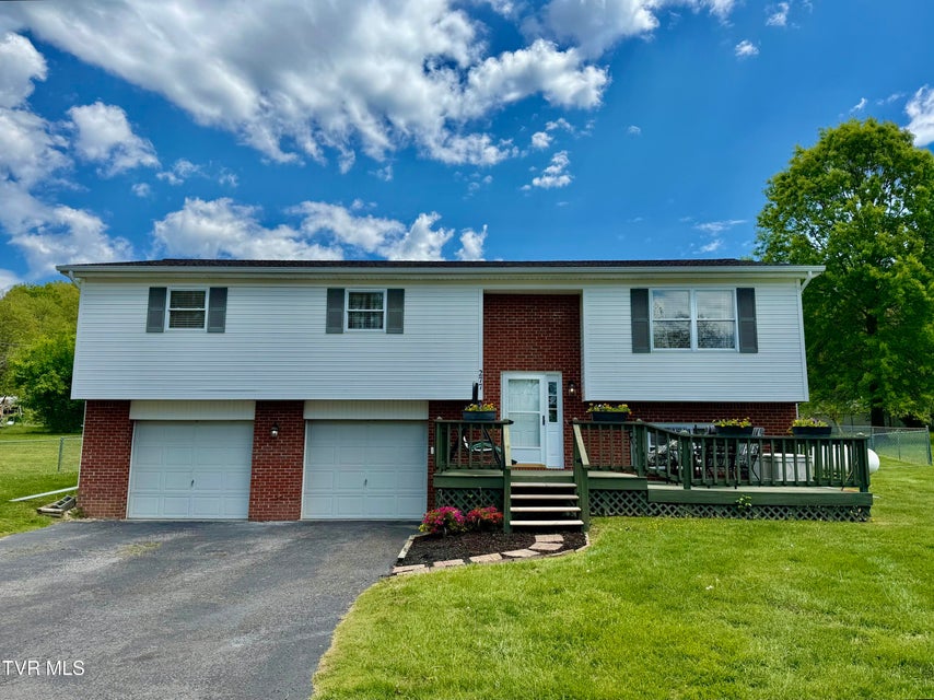 Photo #2: 277 Nevada Street