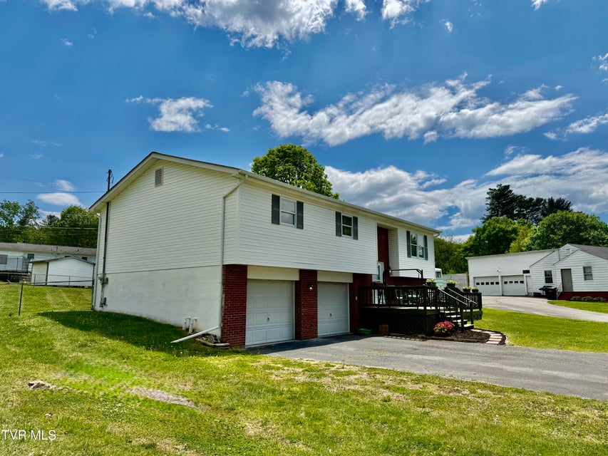 Photo #3: 277 Nevada Street