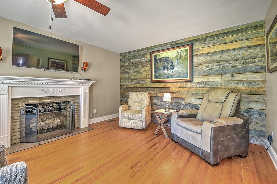 Photo #10: 1461 Holston Drive