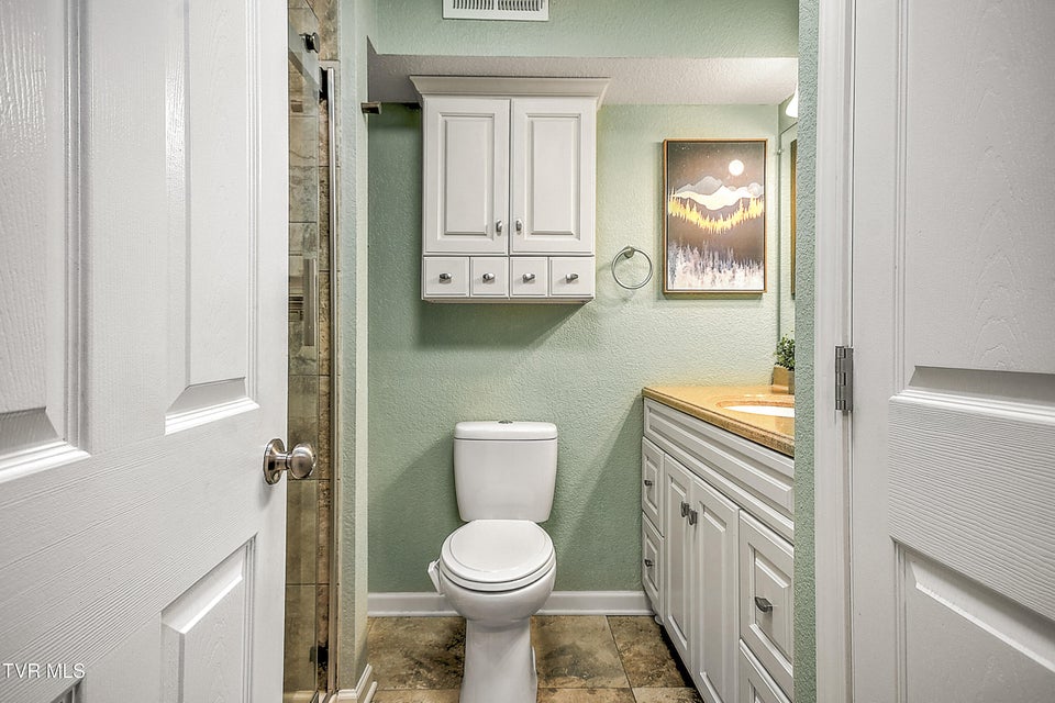 Photo #30: 1461 Holston Drive