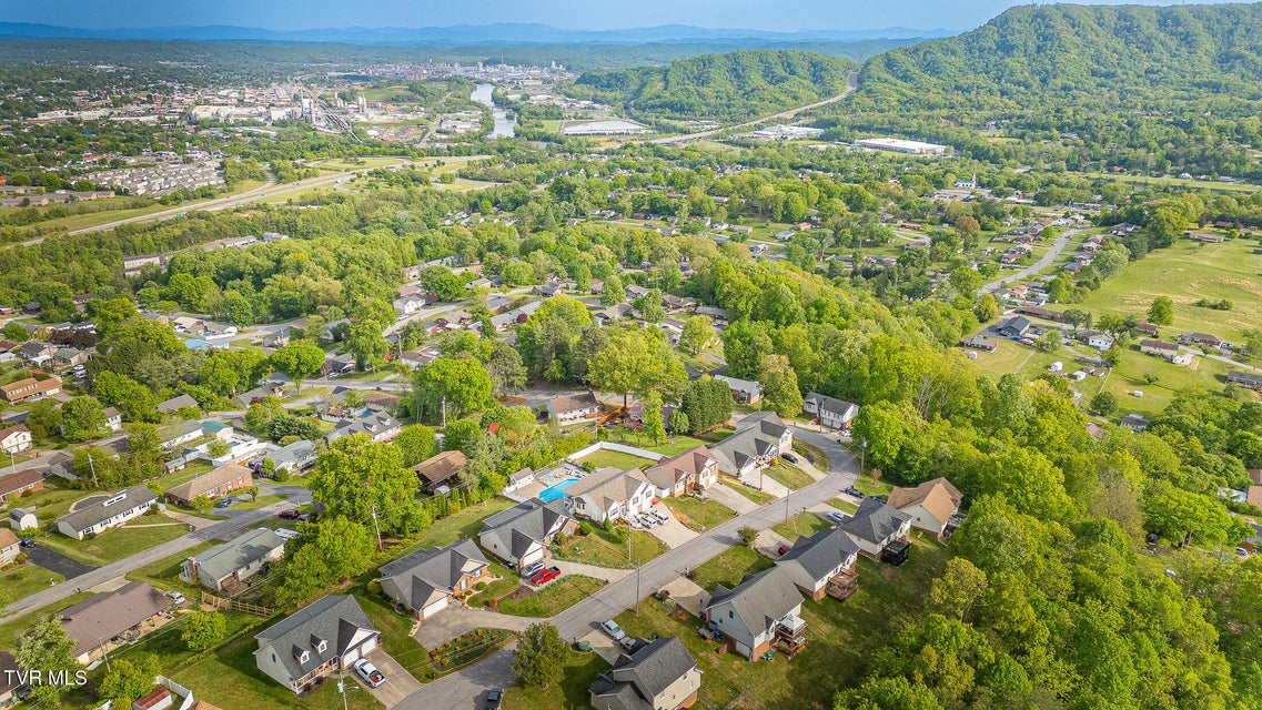 Photo #33: 2333 Louita Avenue