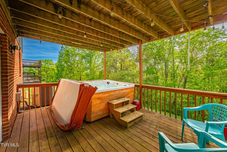 Photo #5: 2333 Louita Avenue