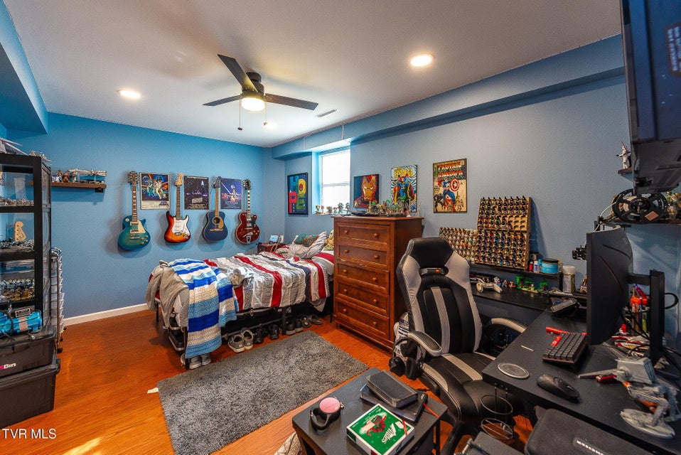 Photo #20: 2333 Louita Avenue