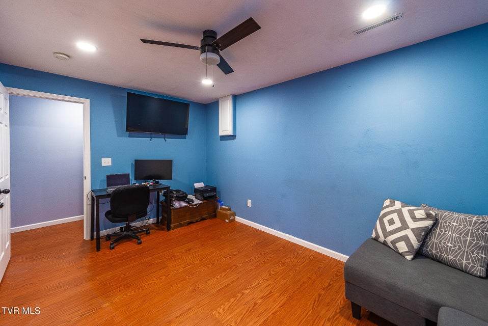 Photo #19: 2333 Louita Avenue