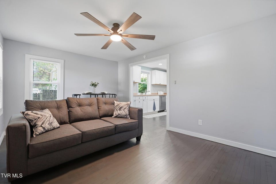 Photo #9: 1658 Echo Court