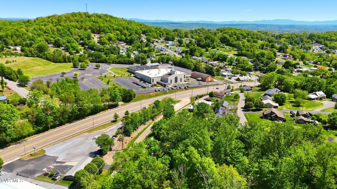 Photo #39: 1658 Echo Court