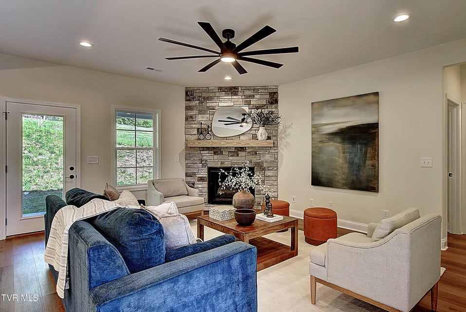 Photo #7: 317 Ty'S Place