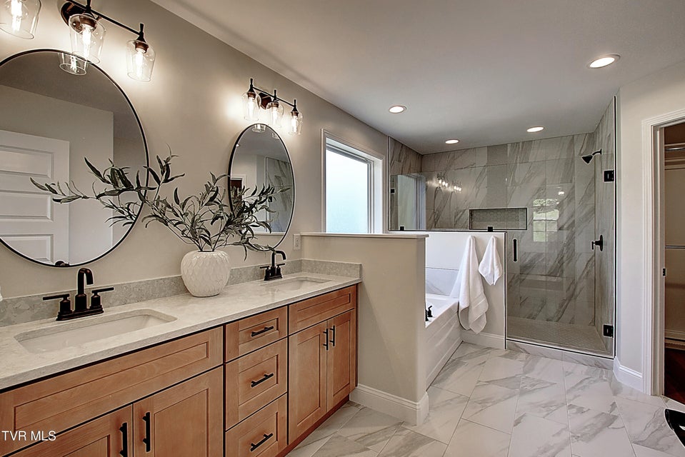 Photo #21: 317 Ty'S Place