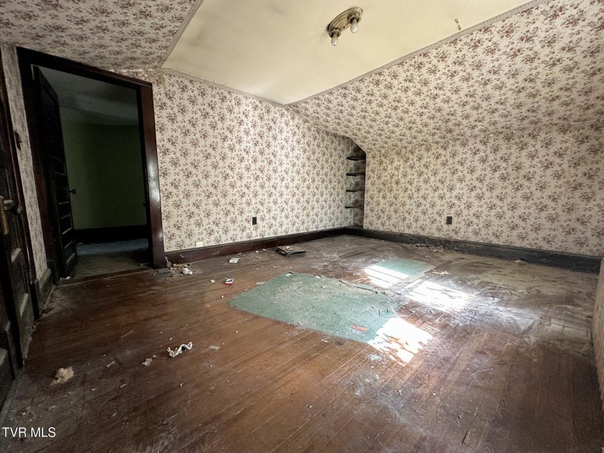 Photo #23: 612 Euclid Avenue