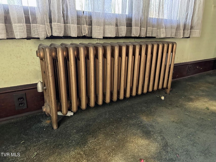 Photo #25: 612 Euclid Avenue