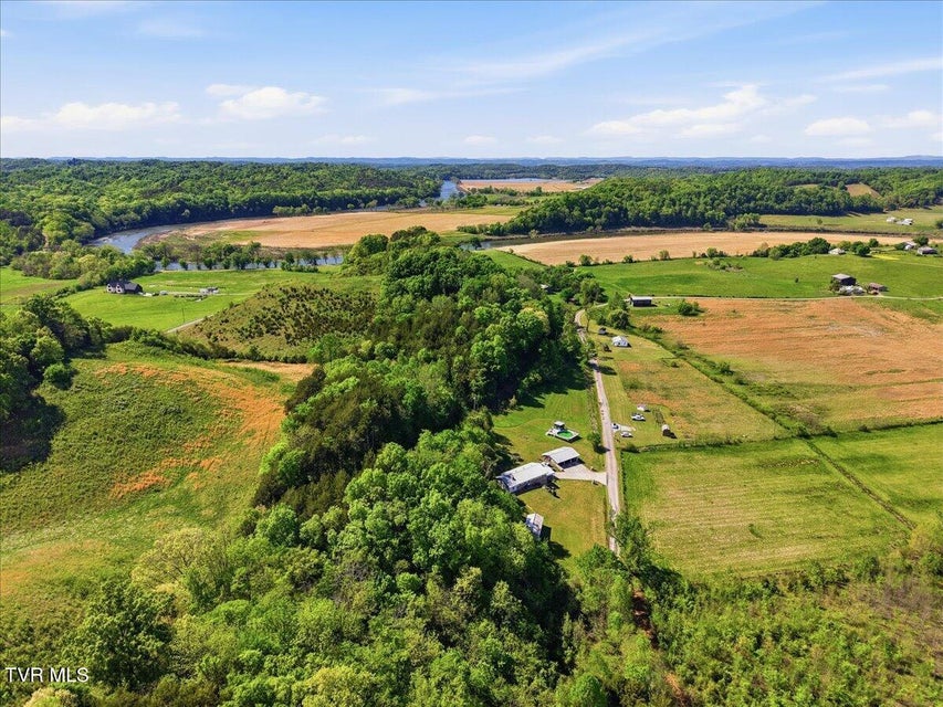 Photo #51: 285 Matthews Lane