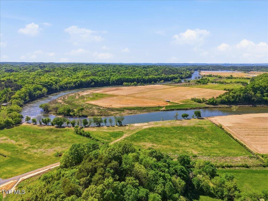 Photo #52: 285 Matthews Lane