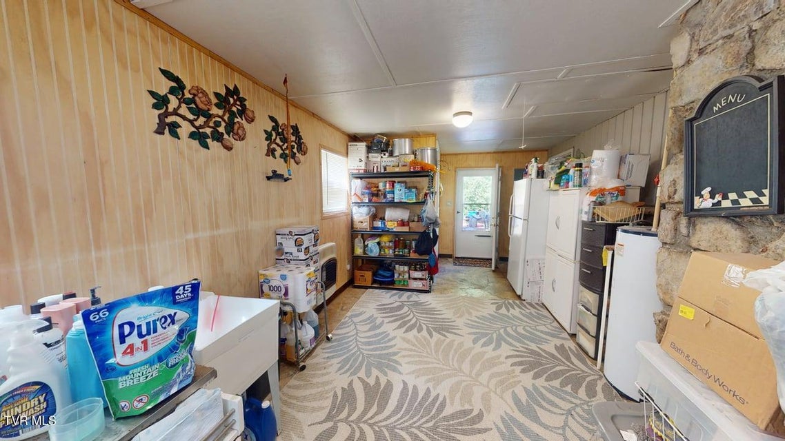 Photo #25: 285 Matthews Lane