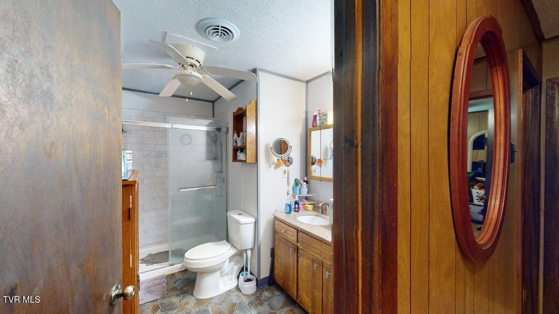 Photo #31: 285 Matthews Lane