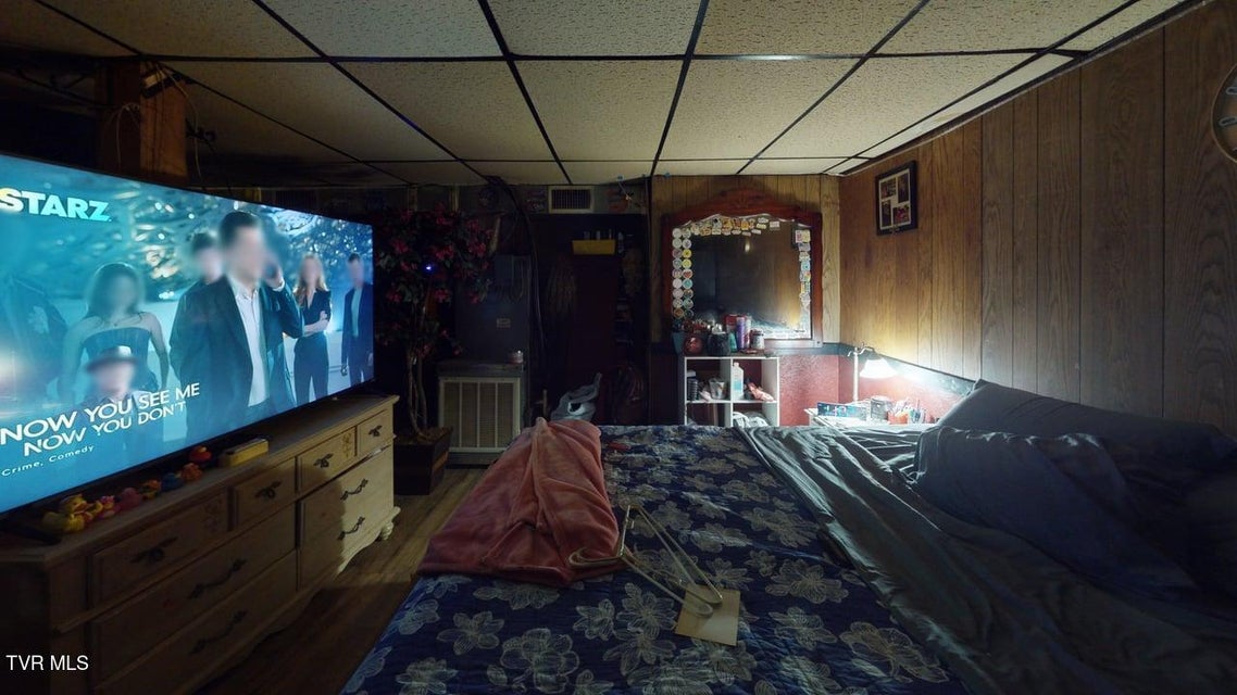 Photo #47: 285 Matthews Lane