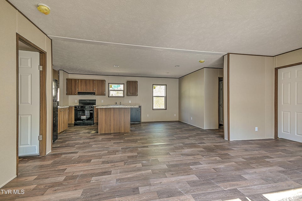 Photo #8: 165 Brookfield Lane