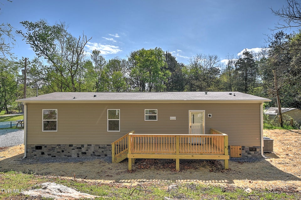 Photo #31: 165 Brookfield Lane