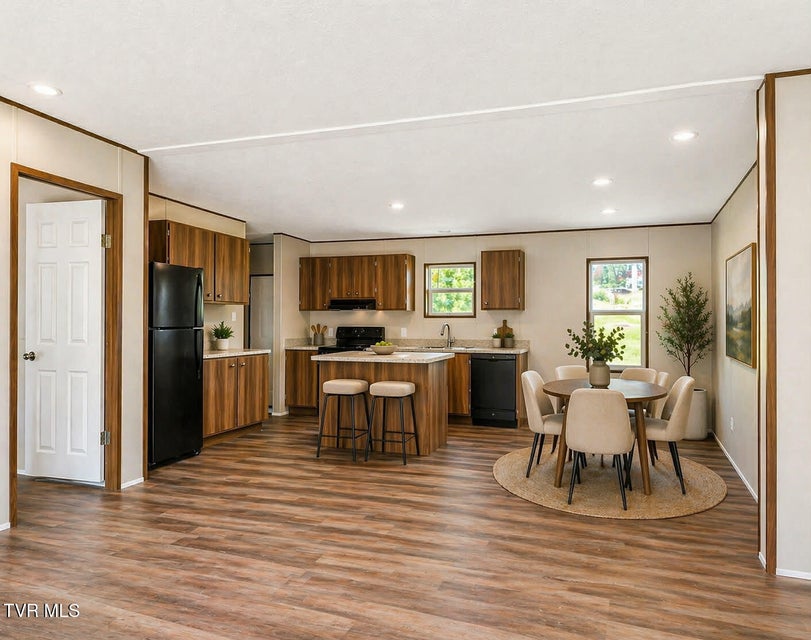 Photo #10: 165 Brookfield Lane